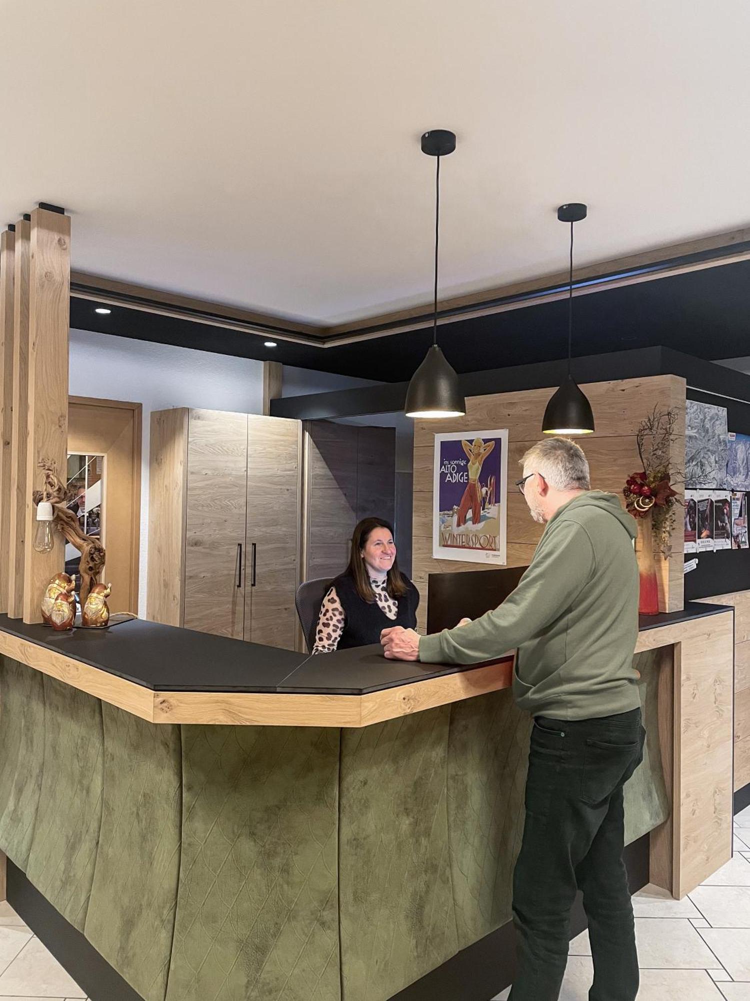 Hotel Sterzinger Moos ภายนอก รูปภาพ